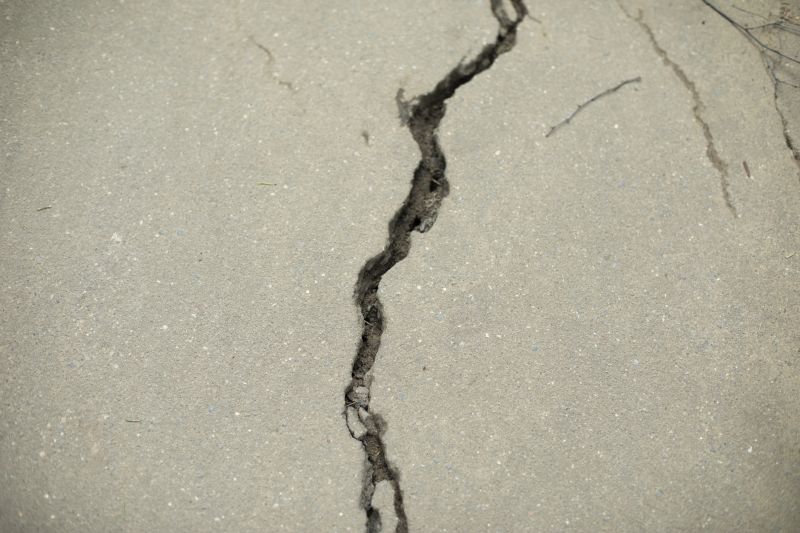 Crack Surface Preparation
